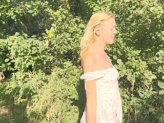 Fuck... of Course This Happens to Me Again! Strange Guy Fucks Me and Misses a Chance!