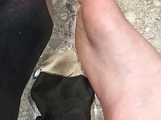 Long Foot Fetish clips at great Amateur Trampling collection