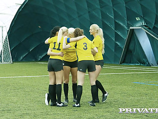 Ana Rose & Cayla Lions get to work taking two guys each in this orgy