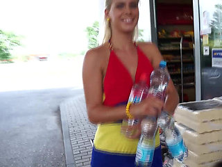 New Model Tracy Gold