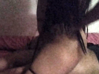 I Find My Stepsister Naked