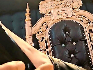 Sheela Sinner Humiliation, Foot-domination, Heel-worship