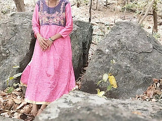 Desi College Girl Hardcore Fucked By Teacher in Jungle - Hot Indian Teen Outdoor Sex