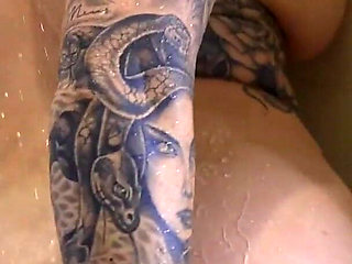 Watch Paige BBW Big Juicy Ass Naked in the Show in Slow Motion