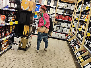 Crazy Rebeca Addams in Jeans Buttcrack at the Supermarket