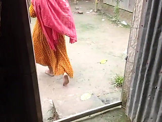 Husband Sent to the Market, a Secret Afternoon with the Neighbor