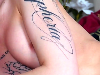 Petite Luna Evans - When She Gets Fucked by a Huge Dick, She Moans Like a Kitten! Hardcore Show After Casting!