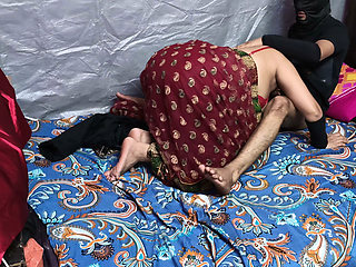 Pati Ke Sath Pahle Suhagrat Part (1