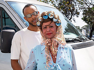 Muscle Mature Having Rough Anal in My Bus