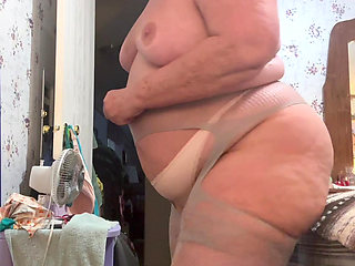 Getting Ready for a Cam Show Accentuating My Hickey Tits