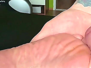 My Stepsister Beautiful Soles Footfetish Big Cum on Feet