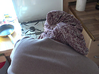 Turkish cleaning maid in Germany is SHOCKED when I flash my big cock to her.