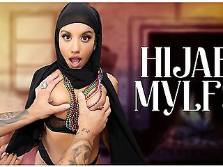 Victor Ray And Nina White - Hijab Stepmom Is Not Too Wild, So Showing Stepson Forbidden Parts Of Her Body Feels Crazy Taboo