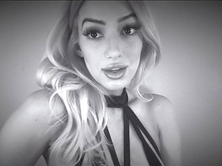 Blonde Babe Solo Masturbation Free Sexy Porn