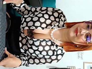 Amateur Jasmin stripping panties and masturbating