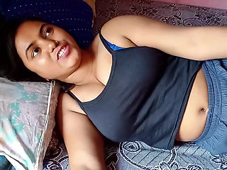 Desi Village girl tight pussy outdoor xxx video, Desi Village hot girl sex