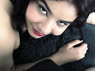My Stepsister Learns How To Suck Cock - Amateur Latina Deep Throat