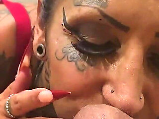 Girlfriend Treats Me to a Blowjob and Rimming