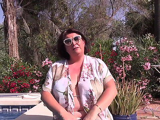Auntjudys - a Poolside Chat with Your Busty Stepmom Jojo Robinson Turns Into Taboo JOI