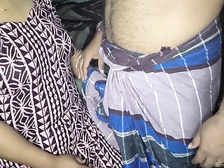 Bangladeshi Housewife Akhi Moni Fucks Tailor Husband After Taking His Measurements - Homemade Desi Sex