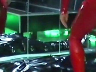 Rubber mummification part 1