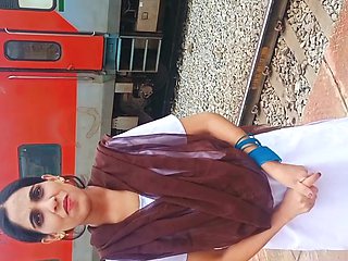 Indian College Girl Fucked in Railway Station