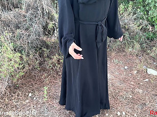 A Lebanese woman couldn't wait, so she decided to fuck herself in nature