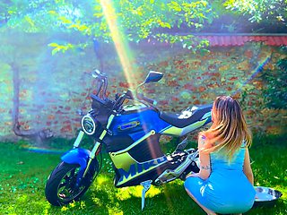 Stellafatales Bike Pussy Tease Orgasm