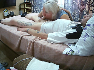 girlfriend loves a long and deep blowjob