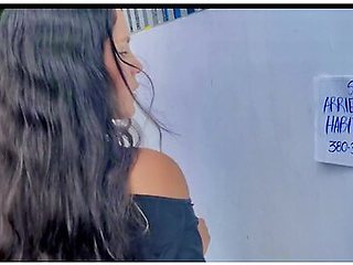 Paying For The Room With Sex In Advance - Porn In Spanish