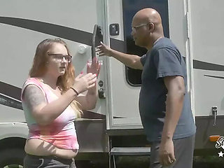 Amateur MILF Savanna Star Sucks Landlord's Cock For Rent Payment - Outdoor Blowjob & Doggy Style