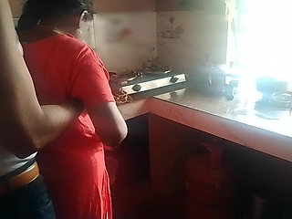 Mallu girl rubs her husband's penis and squirts milk