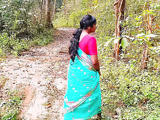 Indian Couple Outdoor Sex with Dirty Telugu Talk - Big Natural Boobs & Big Dick Fucking in Jungle