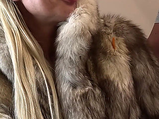 Lol very funny moment from shooting He forgot the text....‍