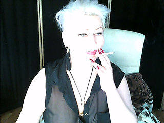 A Day in the Life of a Mature Webcam Slut Beauty.!. ))