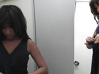 Teen goth brunette bara jerks and sucks cock