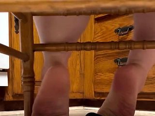 Linsey Dawn solo foot fetish