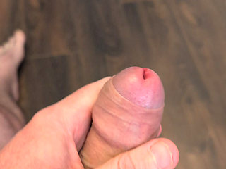 Come to suck daddy's cock
