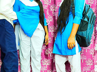 Indian Desi School Girls Viral video