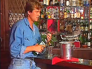 Angelica Bella in CASA D'APPUNTAMENTO scene 05