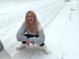 The Snow - Piss, Alternating