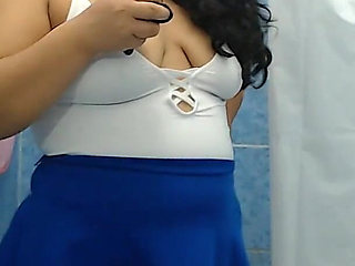 The Best Video of Two Stepsisters Pissing on Each Other and Both Being Urinated by the Husband Ending up Taking a Lesbian Shower