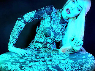 The Punishment for a Cheating Husband Is That He Becomes My Toilet - Pee Edition