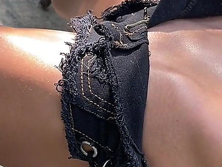 Cheyenne Jewell Plays with Lora Cross Abs and Bellybutton