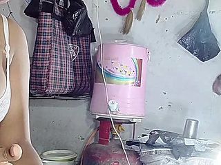 Stepsister hit ass, sucked his cock from stepbrother's cock and sucked water from his cock Hindi audio