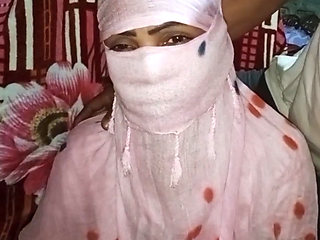 desi bhabhi enjoy and fingering video