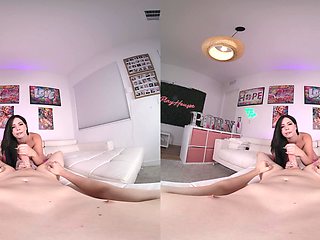 Backdoor Queen: Asteria Jade