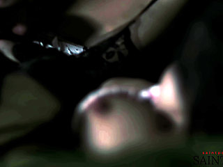 Jess West Loves Being a Kinky MILF