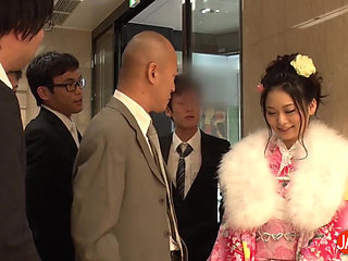 Horny Nishino Ako's Blowbang & Fucking Until Creampied
