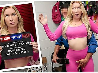 Tommy Gunn And Sydney Paige - Desperate And Broke Yoga Teacher Tries To Shoplift From The Wrong Store